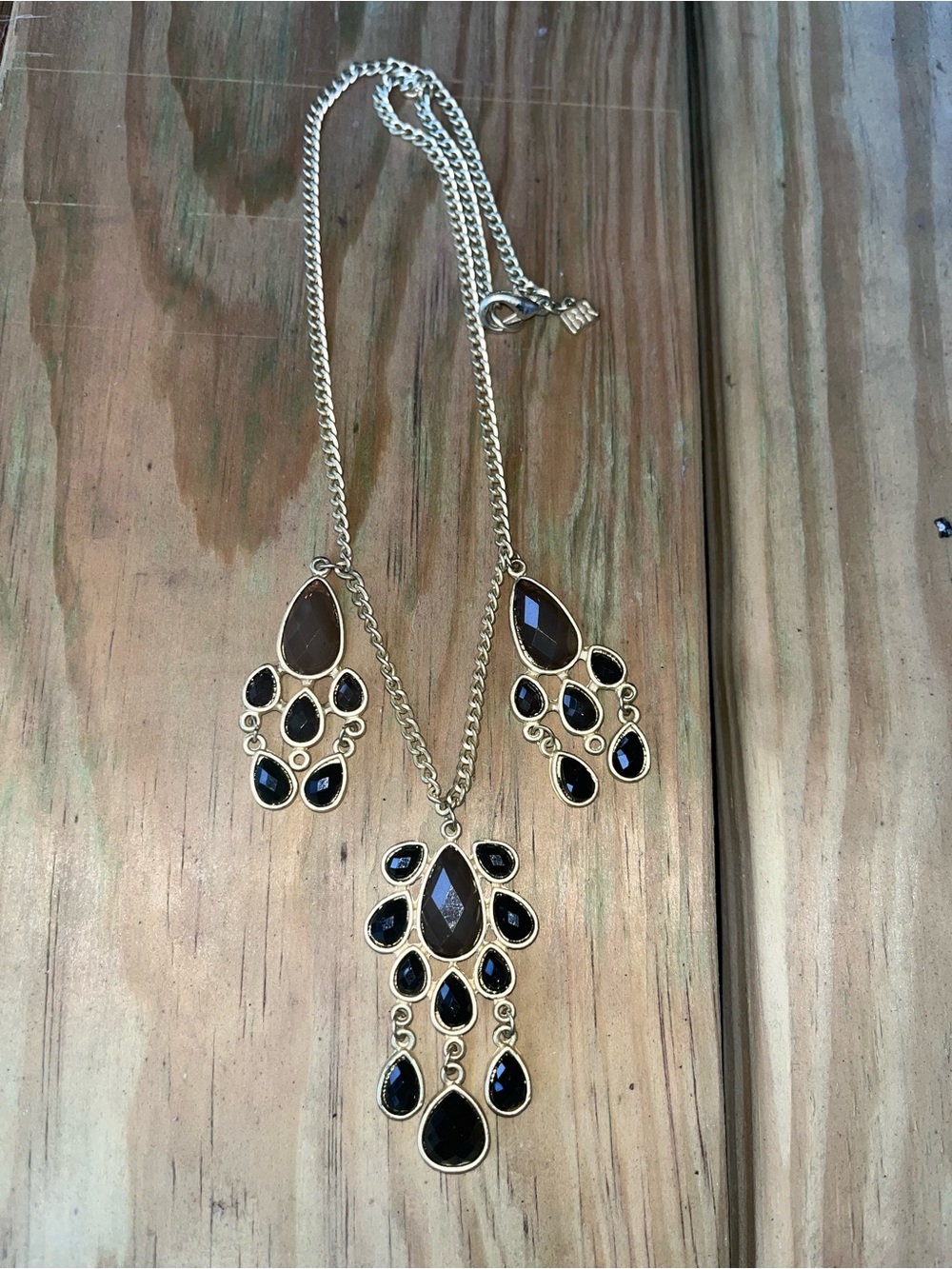 Vintage BR teardrop chain necklace
